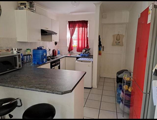 2 BEDROOM APARTMENT FOR SALE IN OAKGLEN